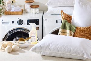 How to Wash Pillows With Baking Soda